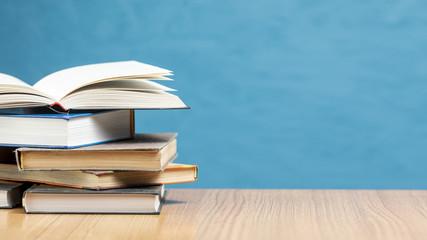 张怡宁和邓亚萍谁更厉害？